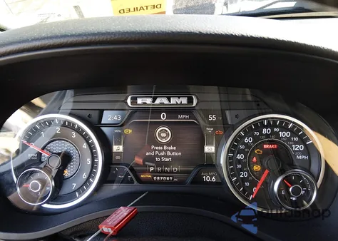 2021 Ram 1500 Big Horn 4X4 5'7 Box z USA, uszkodzony, nr VIN 1C6SRFFT7MN620864